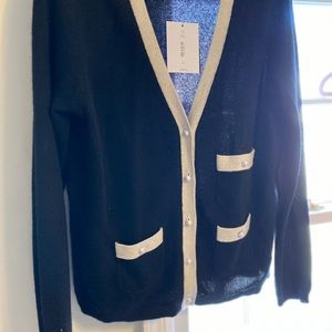 NWT C Bloomingdale’s Cashmere Button-down Sweater.